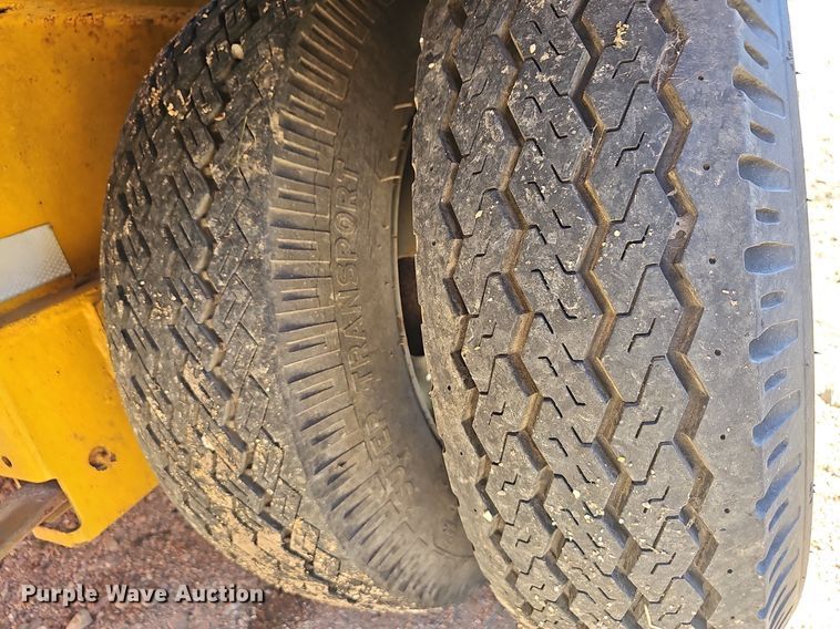 image for item OG9519 1994 CZ Engineering CZ18K  flatbed trailer