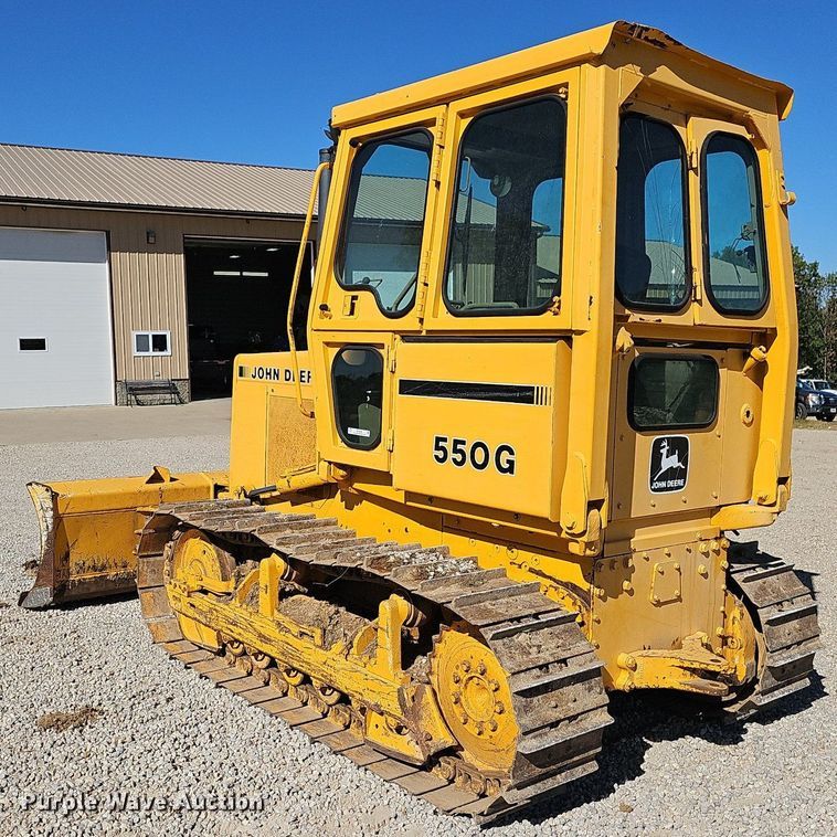image for item OG9520 1989 John Deere 550G  dozer