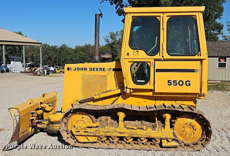 image for item OG9520 1989 John Deere 550G  dozer
