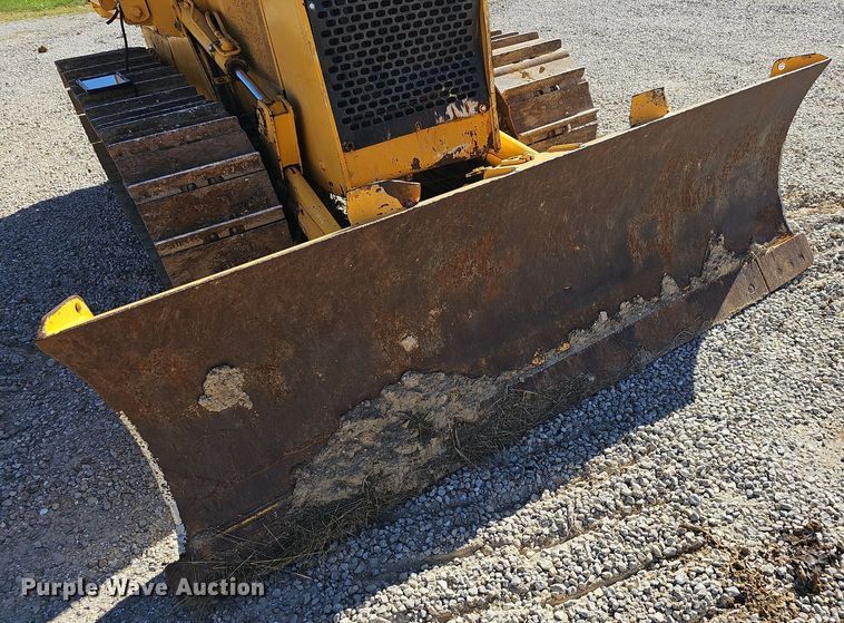 image for item OG9520 1989 John Deere 550G  dozer