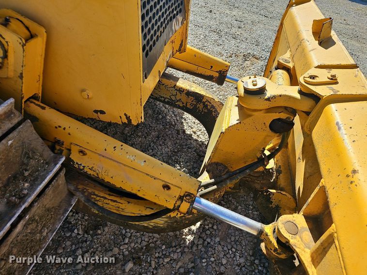 image for item OG9520 1989 John Deere 550G  dozer