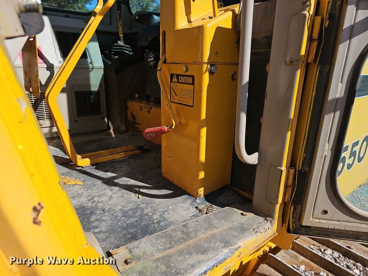 image for item OG9520 1989 John Deere 550G  dozer