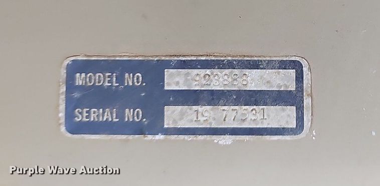 image for item OG9520 1989 John Deere 550G  dozer