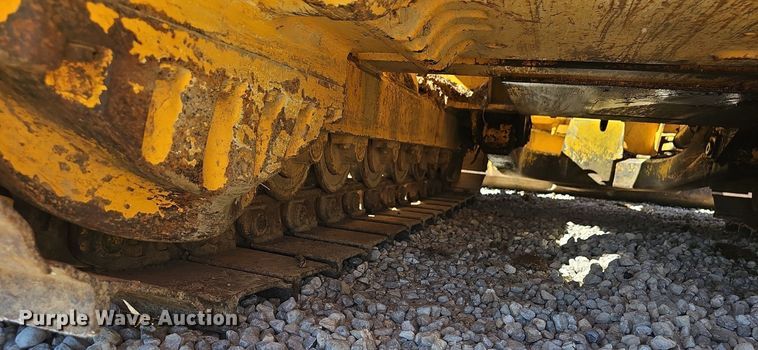 image for item OG9520 1989 John Deere 550G  dozer