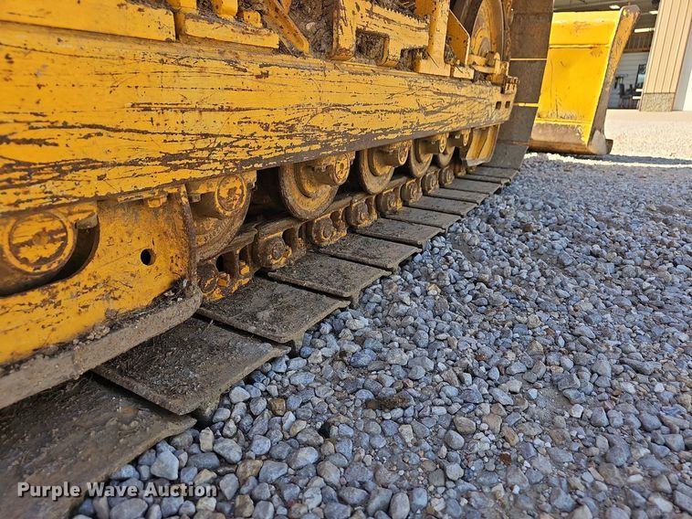 image for item OG9520 1989 John Deere 550G  dozer