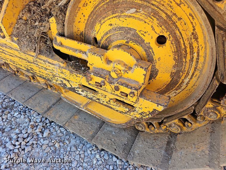 image for item OG9520 1989 John Deere 550G  dozer