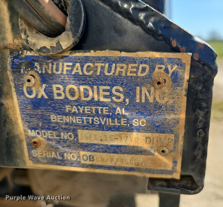 image for item OG9523 2005 Kenworth T800  dump truck