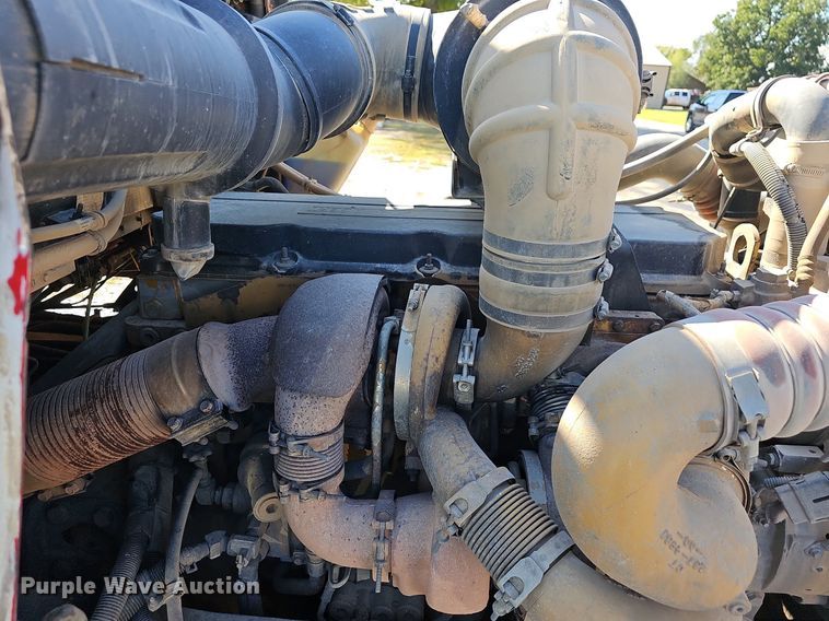 image for item OG9523 2005 Kenworth T800  dump truck