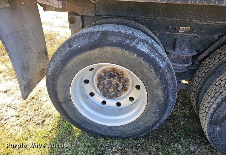 image for item OG9523 2005 Kenworth T800  dump truck