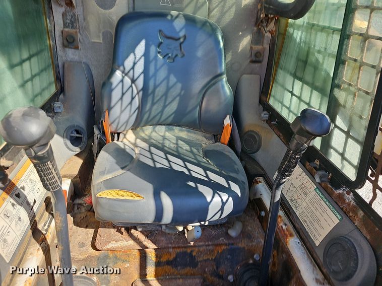 image for item OG9529 2008 Bobcat S175  skid steer loader