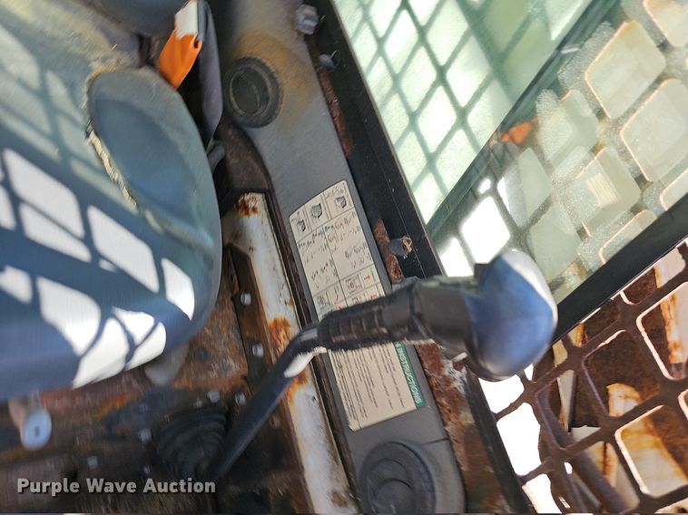 image for item OG9529 2008 Bobcat S175  skid steer loader