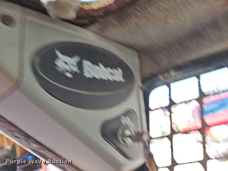 image for item OG9529 2008 Bobcat S175  skid steer loader