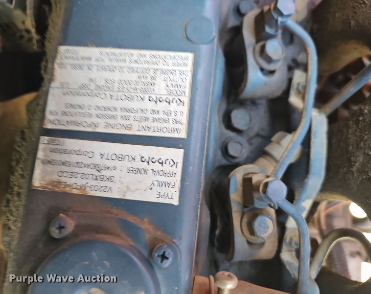 image for item OG9549 2004 Bobcat S130  skid steer loader