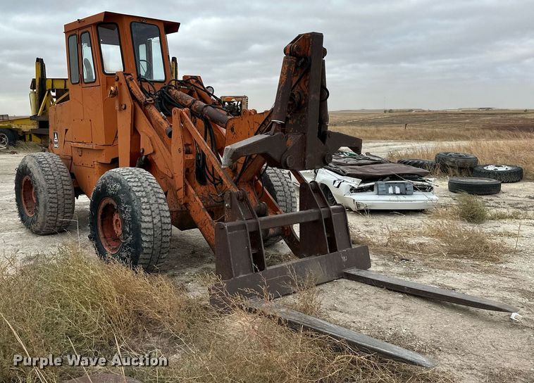 image for item OK9001 1974 Allis-Chalmers 840  wheel loader