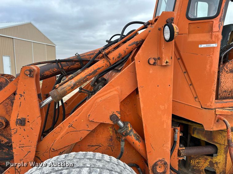 image for item OK9001 1974 Allis-Chalmers 840  wheel loader