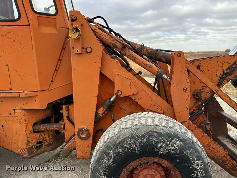 image for item OK9001 1974 Allis-Chalmers 840  wheel loader