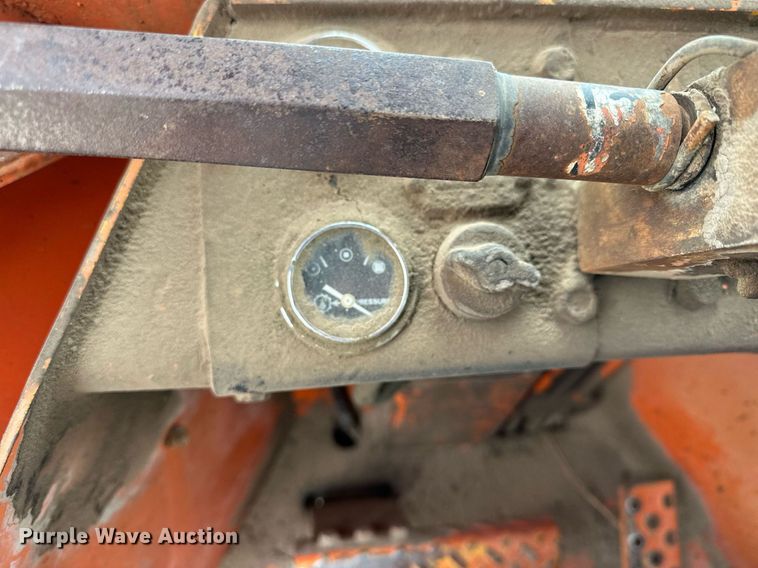 image for item OK9001 1974 Allis-Chalmers 840  wheel loader