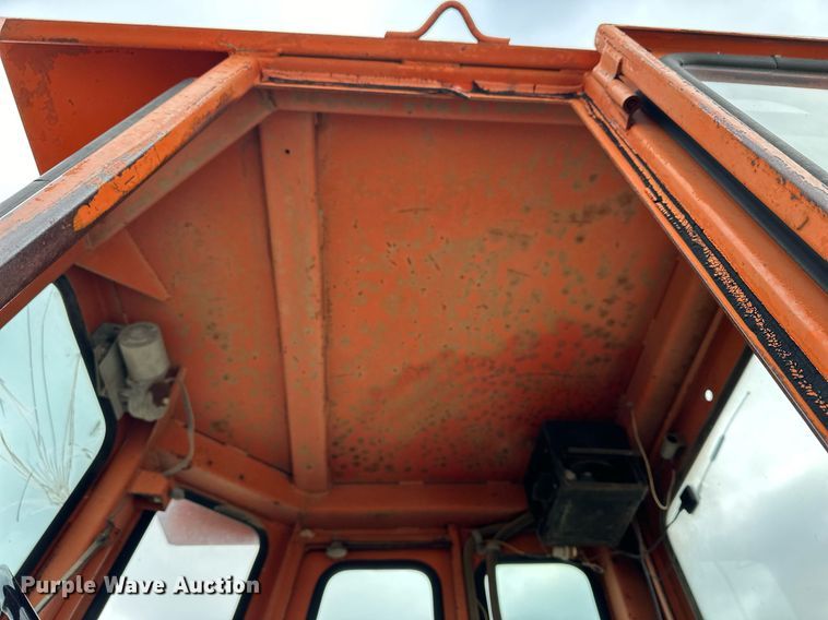 image for item OK9001 1974 Allis-Chalmers 840  wheel loader