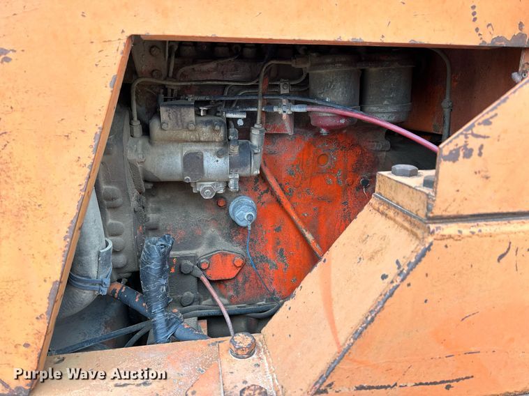 image for item OK9001 1974 Allis-Chalmers 840  wheel loader