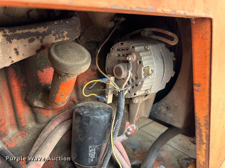 image for item OK9001 1974 Allis-Chalmers 840  wheel loader