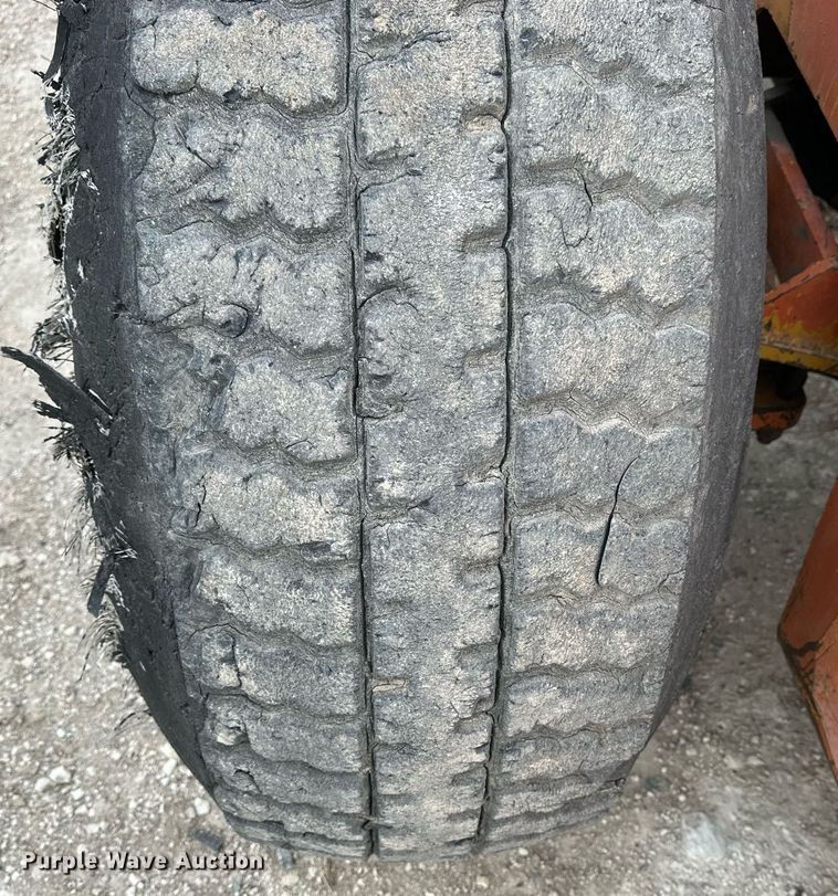 image for item OK9001 1974 Allis-Chalmers 840  wheel loader