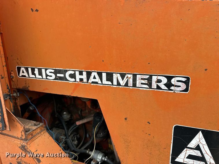 image for item OK9001 1974 Allis-Chalmers 840  wheel loader