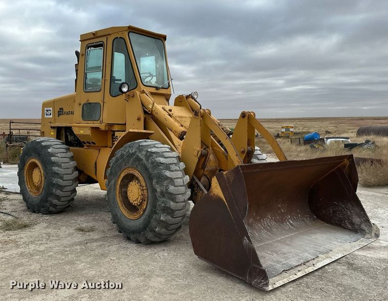 image for item OK9002 1977 Fiat-Allis 645B  wheel loader