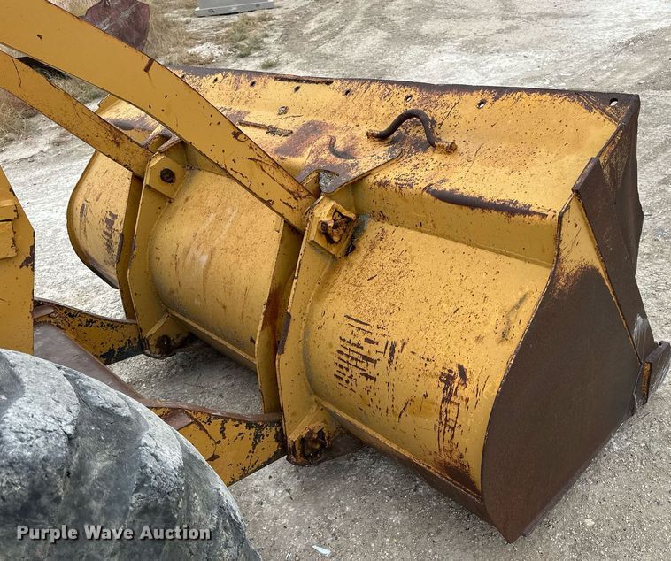 image for item OK9002 1977 Fiat-Allis 645B  wheel loader