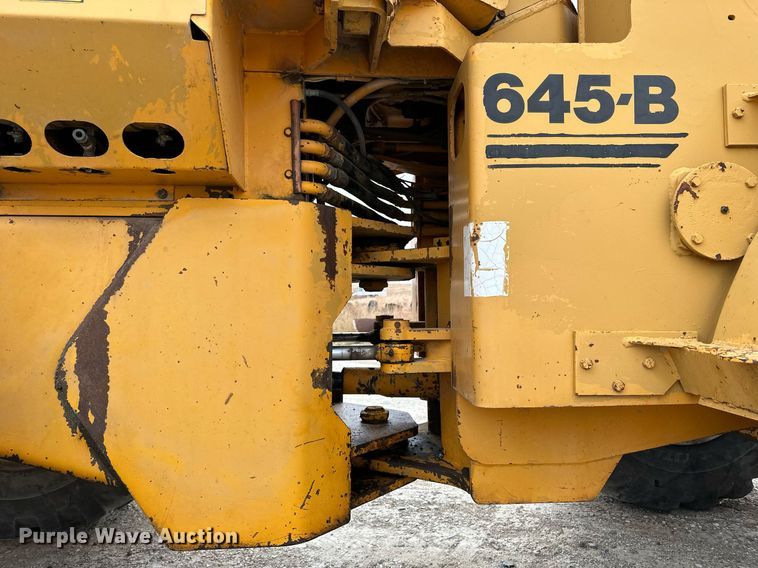 image for item OK9002 1977 Fiat-Allis 645B  wheel loader