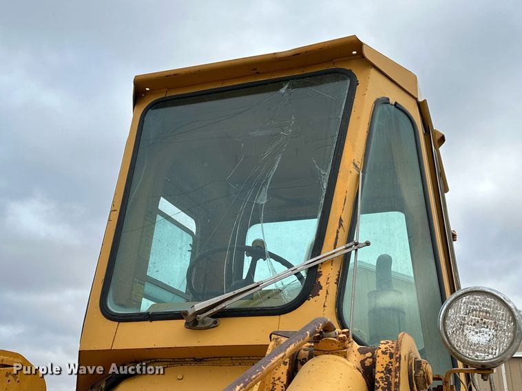 image for item OK9002 1977 Fiat-Allis 645B  wheel loader