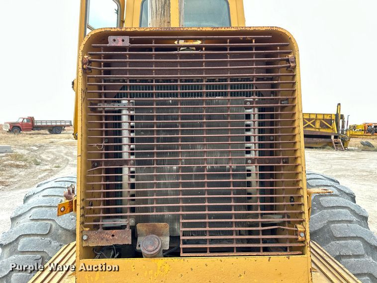 image for item OK9002 1977 Fiat-Allis 645B  wheel loader