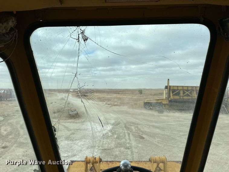 image for item OK9002 1977 Fiat-Allis 645B  wheel loader