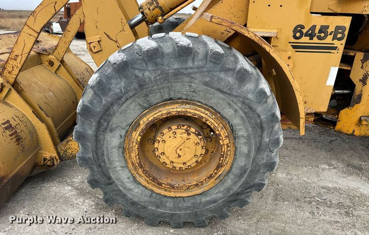 image for item OK9002 1977 Fiat-Allis 645B  wheel loader