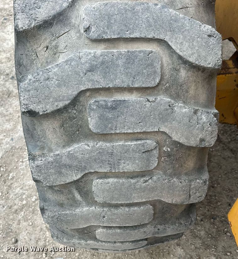 image for item OK9002 1977 Fiat-Allis 645B  wheel loader