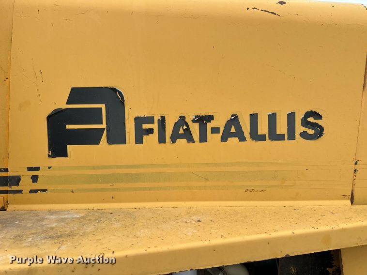image for item OK9002 1977 Fiat-Allis 645B  wheel loader