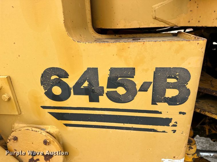image for item OK9002 1977 Fiat-Allis 645B  wheel loader