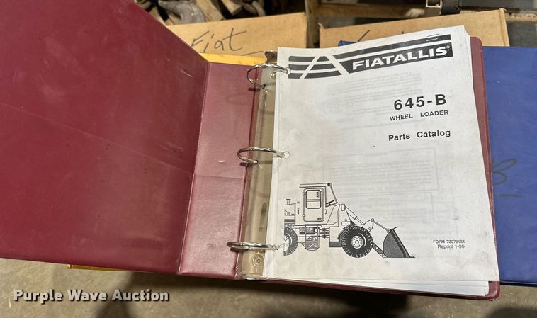 image for item OK9002 1977 Fiat-Allis 645B  wheel loader
