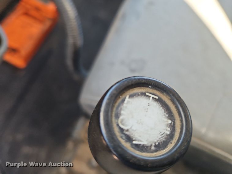 image for item OK9790 2006 International 4300  bucket truck