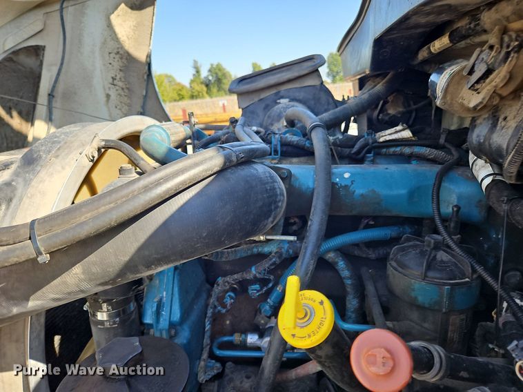 image for item OK9790 2006 International 4300  bucket truck