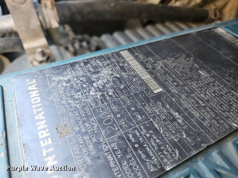 image for item OK9790 2006 International 4300  bucket truck