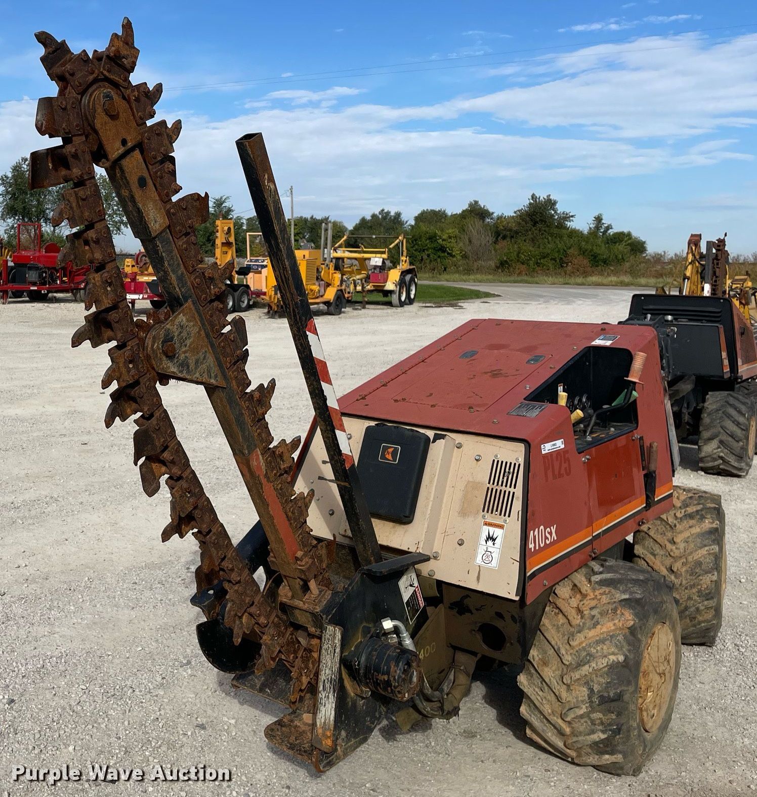2012 Ditch Witch 410SX trencher in Clinton, IL Item LV9952 sold