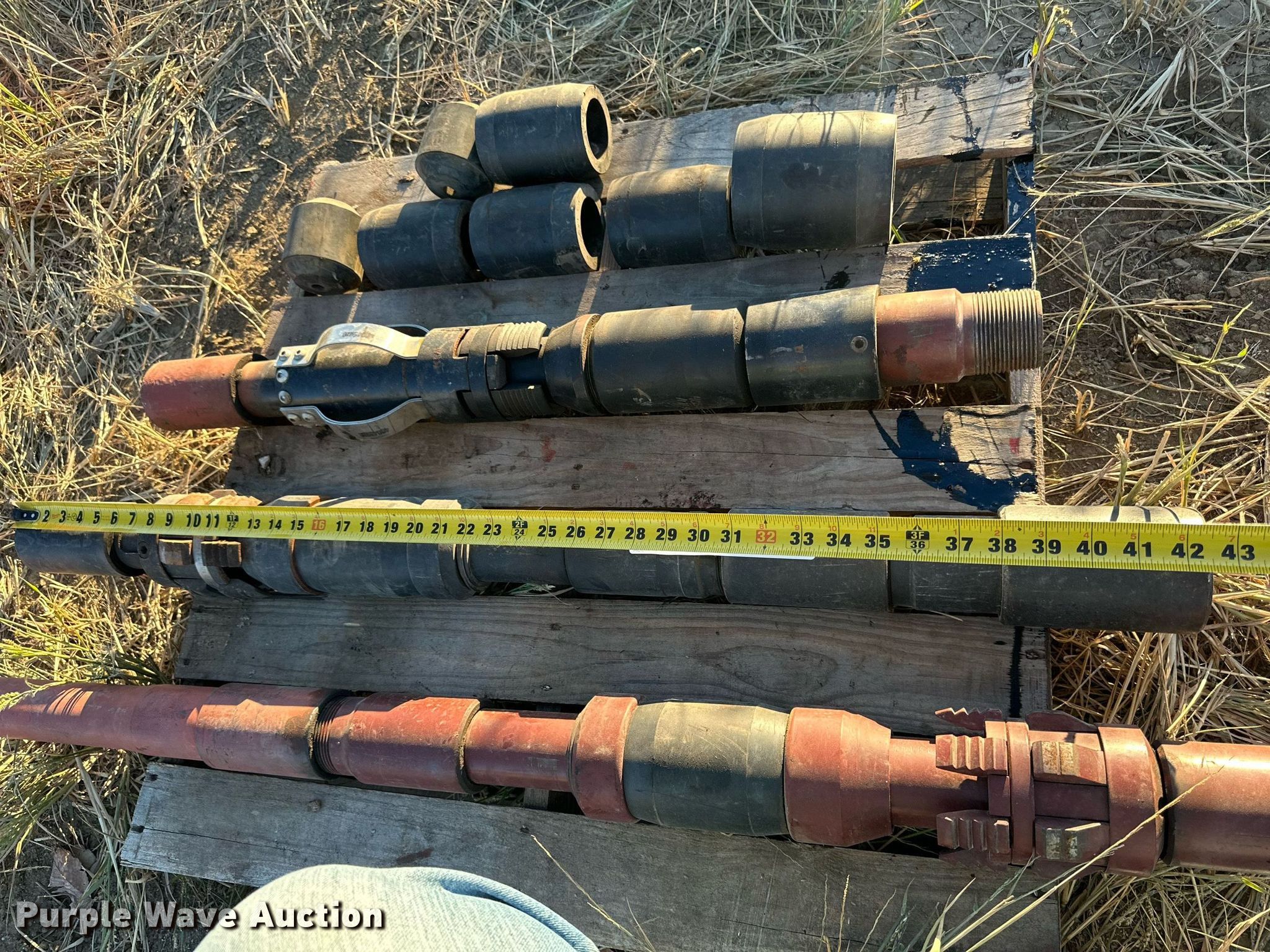 (3) packers in Mclouth, KS Item OF9092 for sale Purple Wave