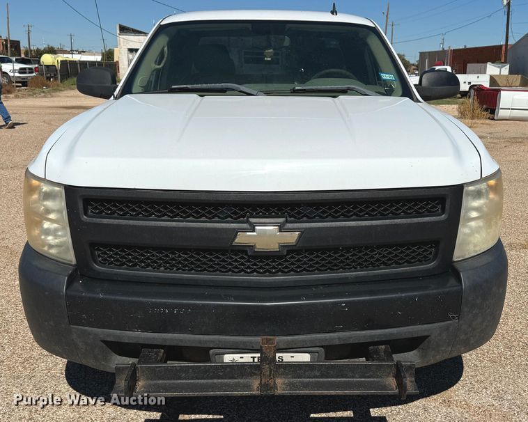 image for item DK2552 2007 Chevrolet Silverado 1500  Ext. Cab pickup truck