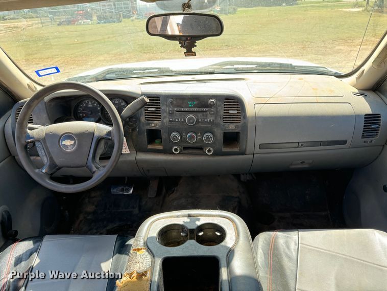 image for item DK2552 2007 Chevrolet Silverado 1500  Ext. Cab pickup truck