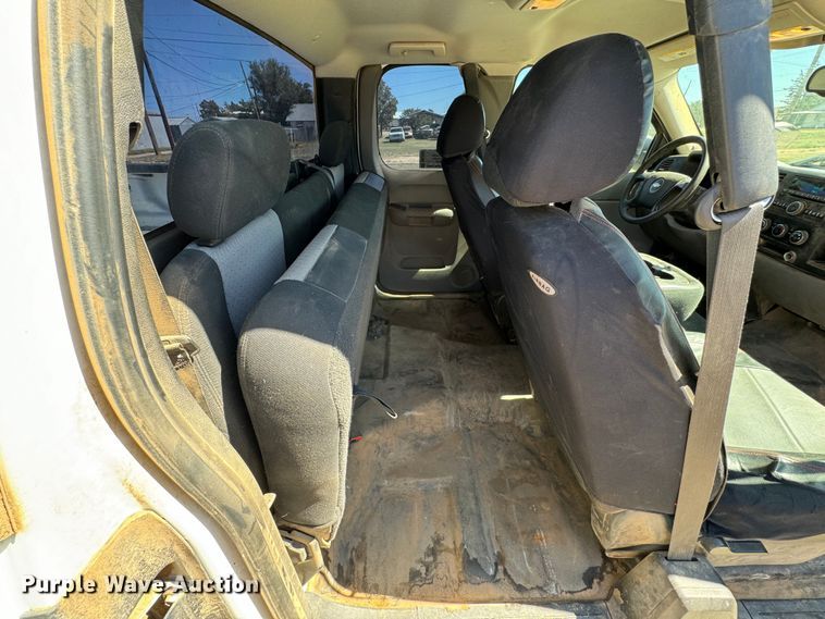 image for item DK2552 2007 Chevrolet Silverado 1500  Ext. Cab pickup truck