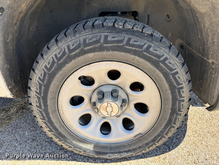 image for item DK2552 2007 Chevrolet Silverado 1500  Ext. Cab pickup truck