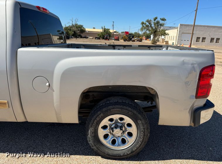 image for item DK2554 2009 Chevrolet Silverado 1500  Ext. Cab pickup truck