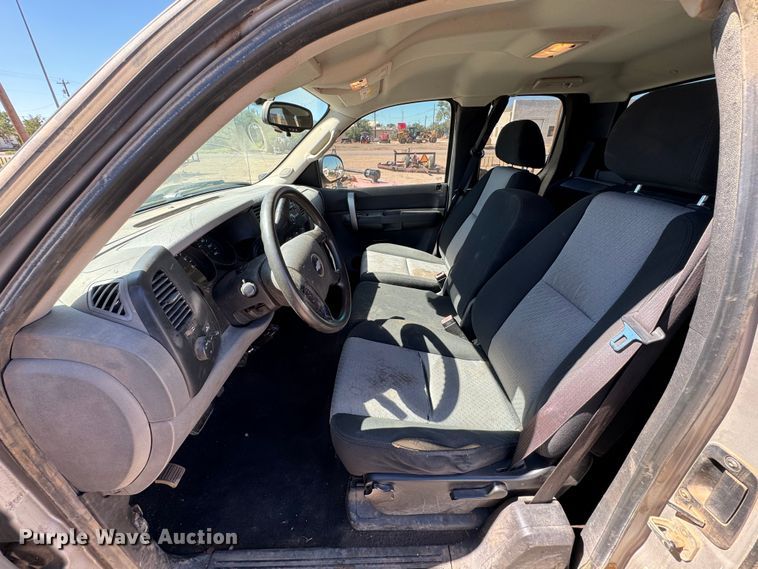 image for item DK2554 2009 Chevrolet Silverado 1500  Ext. Cab pickup truck