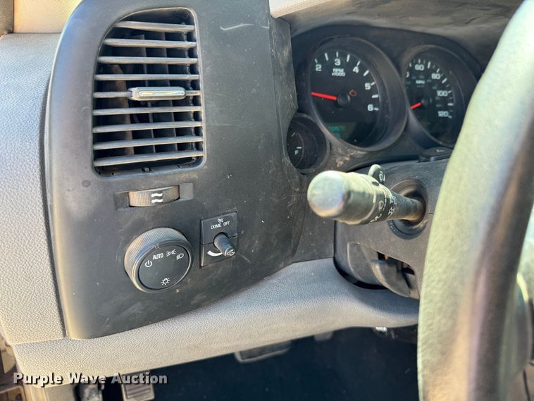 image for item DK2554 2009 Chevrolet Silverado 1500  Ext. Cab pickup truck