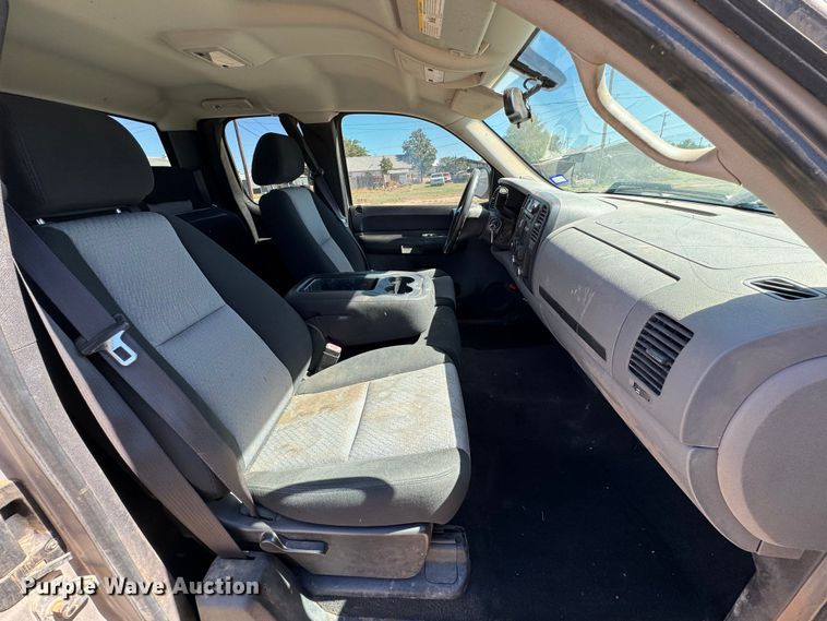 image for item DK2554 2009 Chevrolet Silverado 1500  Ext. Cab pickup truck